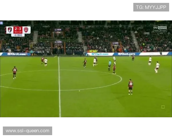 阿德利疑似碰瓷加布里埃尔，慢镜回放引热议