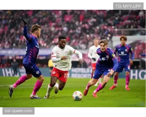 战术复盘：分析拜仁对阵莱比锡比赛中三次有威胁的定位球进攻